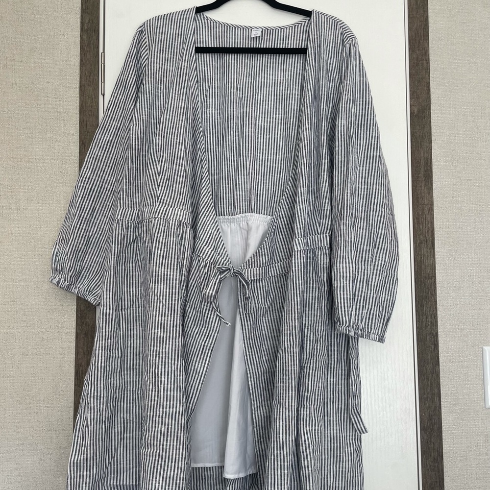 Navy blue and white stripped cardigan